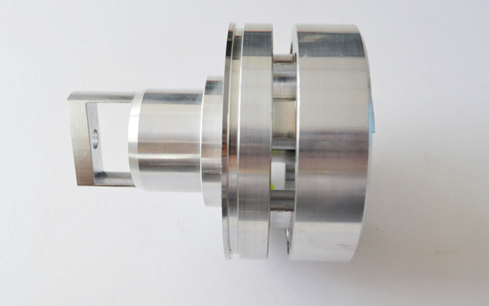 克瑞斯特分析精密零件加工中對材料的要求概括