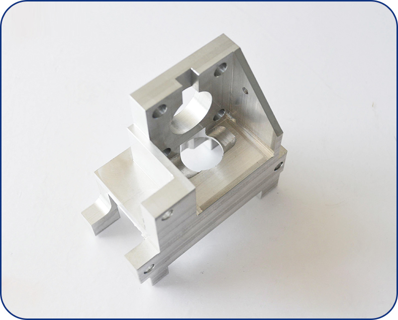 汽車精密零件支架